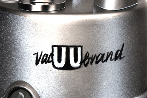 VACUUBRAND Logo Historie