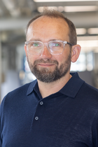 Wesley Harker, VACUUBRAND employee